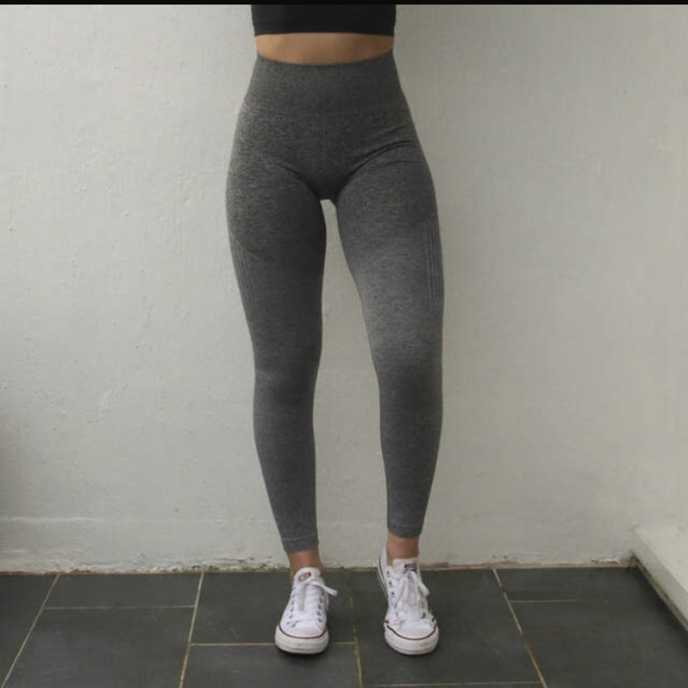 Seamless grey ombré leggings